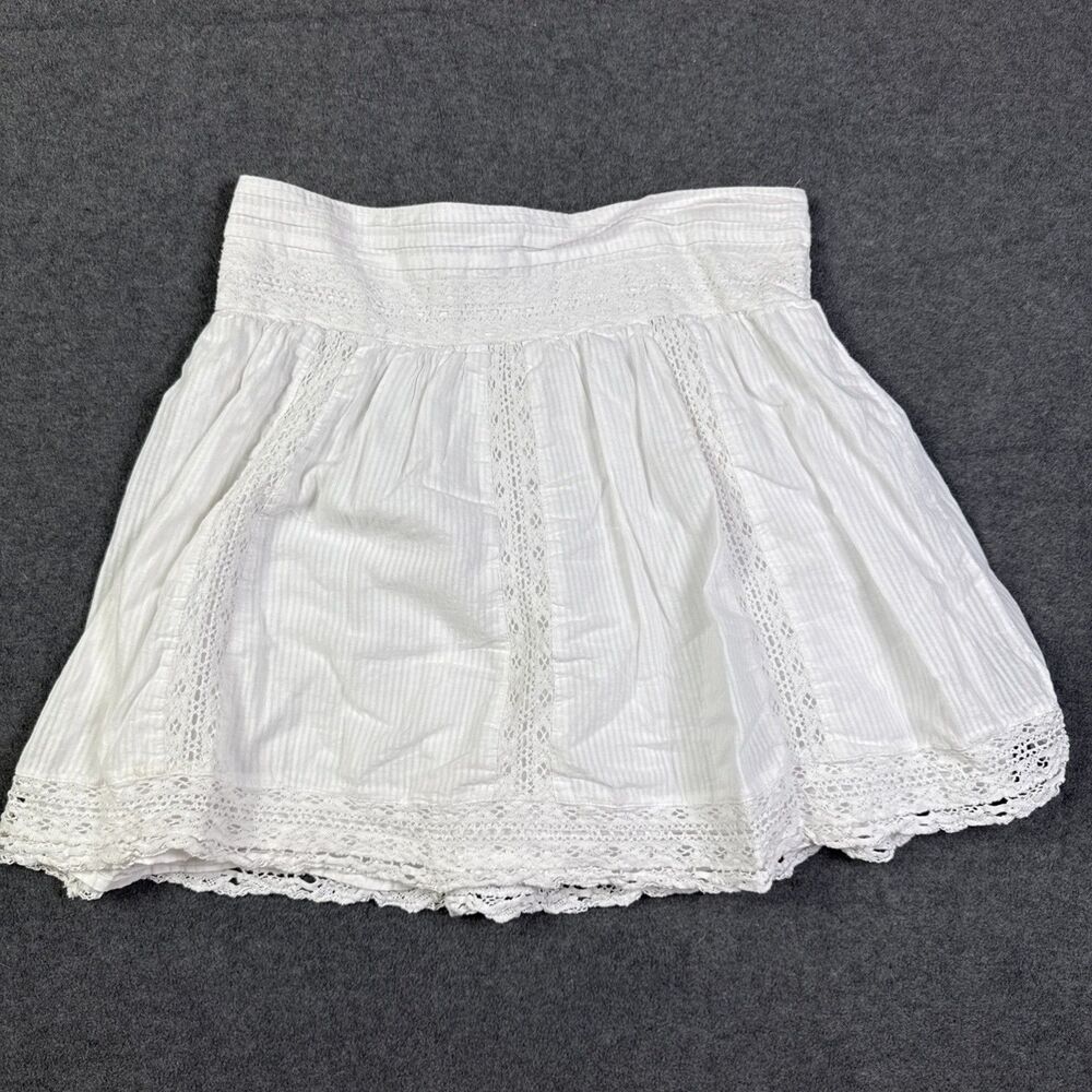 American Eagle Mini Skirt White, Eyelet, Lace , Boho, Size Small